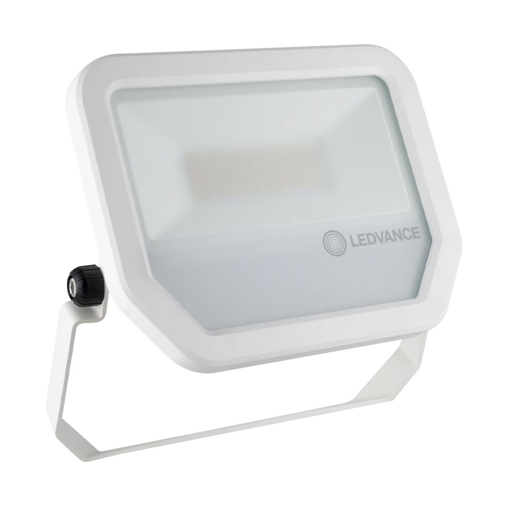 Ledvance LED Breedstraler Performance 30W 3000K 3300lm IP65 Wit Ledvance LED Breedstraler Performance 30W 3000K 3300lm IP65 Wit