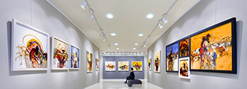LED-Schienenstrahler in einem Museum